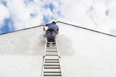 Peinture extérieure à Trélans — façades et ravalement